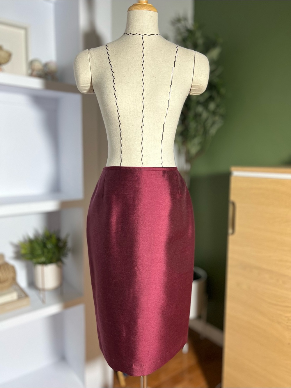 Burgundy Silk Wool Pencil Skirt Size 8